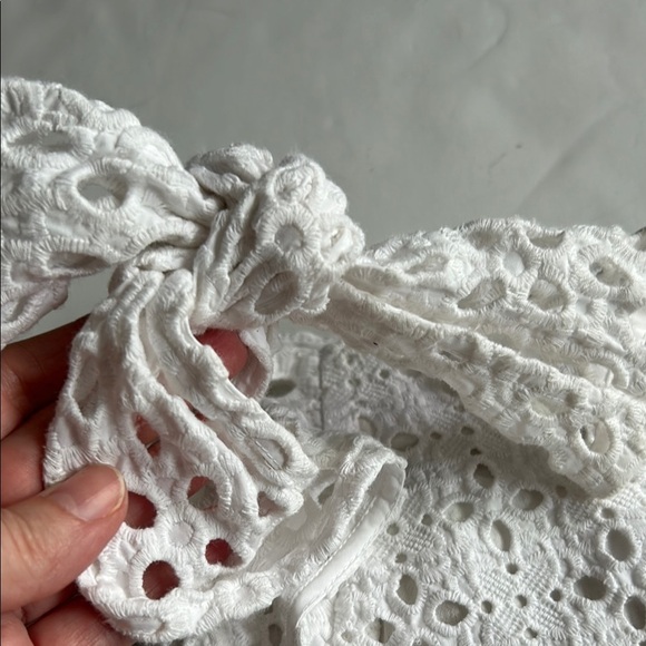 Rebecca Taylor White off shoulder eyelet Top size 0 - Picture 4 of 7